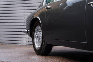 Imagen 43/49 de Aston Martin DB 6 Mk II (1970)