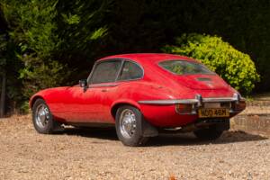 Image 7/50 de Jaguar Type E V12 (2+2) (1973)