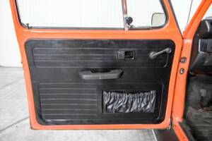 Bild 27/50 von Volkswagen Käfer 1303 S (1972)