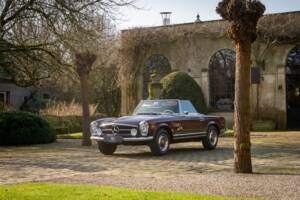 Image 21/35 de Mercedes-Benz 230 SL (1963)