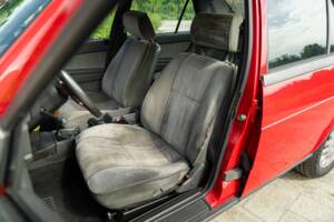 Image 22/45 of Alfa Romeo 75 1.6 (1991)