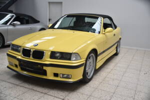 Immagine 3/28 di BMW M3 (1998)