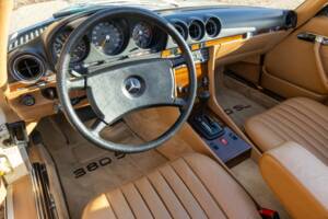 Bild 13/50 von Mercedes-Benz 380 SL (1982)