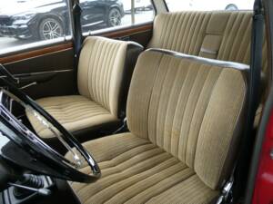 Afbeelding 10/23 van BMW 2000 tilux (1967)