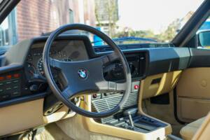 Bild 2/46 von BMW 635 CSi (1981)