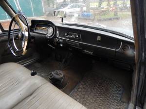 Image 6/19 of Alfa Romeo 2600 Berlina (1963)
