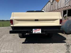 Bild 13/29 von Chevrolet C 20 (1985)