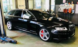 Bild 9/14 von Audi RS6 Avant (2008)