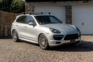 Image 5/50 de Porsche Cayenne GTS (2012)