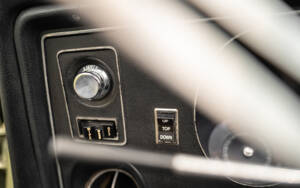 Bild 36/49 von Pontiac Firebird 400 Convertible (1968)