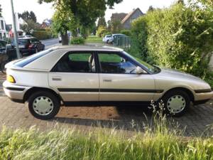 Bild 7/20 von Mazda 323F 1.6 16V (1993)