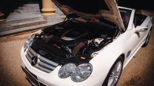 Bild 24/25 von Mercedes-Benz SL 550 (USA) (2007)