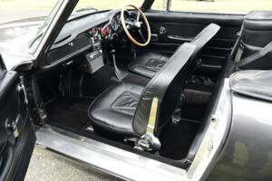 Imagen 48/50 de Aston Martin DB 6 Vantage Volante (1969)