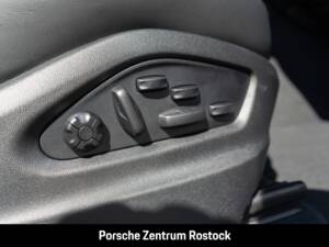 Imagen 22/34 de Porsche Cayenne Coupé E-Hybrid (2026)