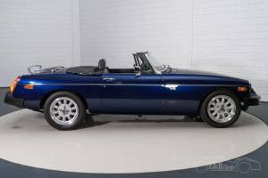 Image 13/19 of MG MGB (1978)