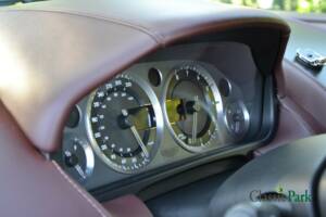 Image 26/50 de Aston Martin V8 Vantage (2005)