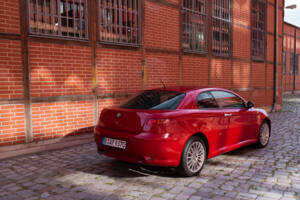 Image 3/40 de Alfa Romeo GT 2.0 JTS (2004)
