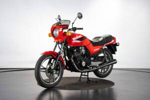 Image 8/50 of Suzuki DUMMY (1987)