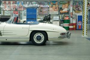 Bild 8/50 von Mercedes-Benz 300 SL Roadster (1959)