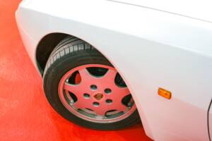 Image 11/45 of Porsche 944 S2 (1989)