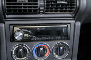 Image 20/50 of BMW Z3 1.9i (2000)