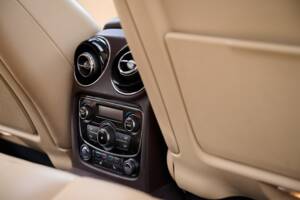 Bild 49/50 von Jaguar XJ 5.0 (2010)