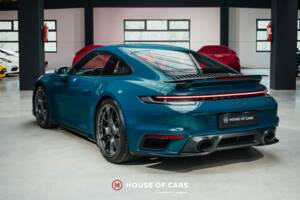 Imagen 9/25 de Porsche 911 Turbo "50 Years" (2024)
