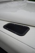 Image 62/96 of Land Rover Defender 90 (1995)