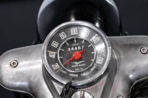 Immagine 17/30 di Moto Guzzi V 7 (1967)