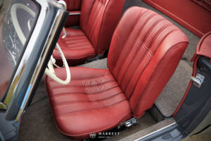 Image 35/59 of Mercedes-Benz 190 SL (1958)