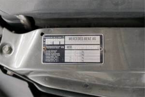 Imagen 15/21 de Mercedes-Benz SL 500 (1994)