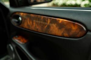 Bild 43/50 von Jaguar XJR 4.0 (2000)
