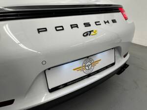 Afbeelding 25/26 van Porsche 911 Carrera GTS (2015)