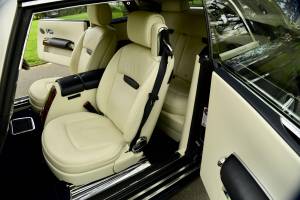Image 30/50 of Rolls-Royce Phantom Coupé (2012)