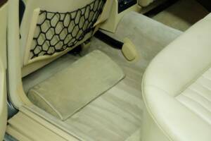 Bild 35/50 von Mercedes-Benz 500 SEL (1983)