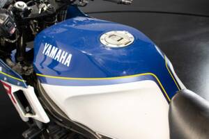 Bild 48/50 von Yamaha FZ 750 (1986)