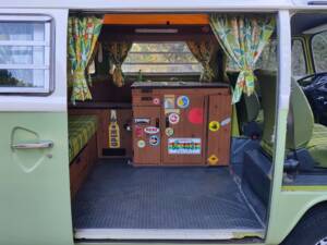 Afbeelding 40/72 van Volkswagen T2b Westfalia (1979)