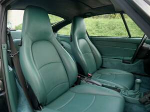 Image 27/36 de Porsche 911 Carrera 4S (1998)