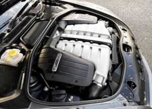 Image 40/50 of Bentley Continental GTC (2011)