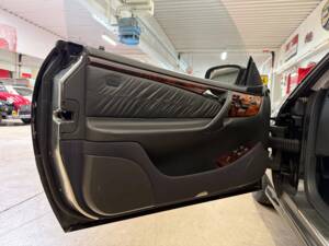 Immagine 5/19 di Mercedes-Benz CL 55 AMG (2001)
