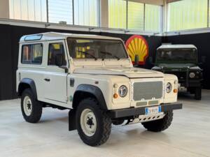 Bild 4/61 von Land Rover Defender 90 Td5 (2000)