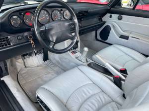 Bild 10/18 von Porsche 911 Carrera 4 (1995)