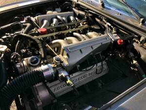 Bild 28/34 von Aston Martin V8 Vantage (1987)