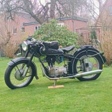 Image 5/16 of BMW R 25/3 (1955)