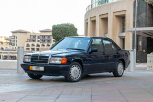 Bild 1/5 von Mercedes-Benz 190 E 2.3 (1988)