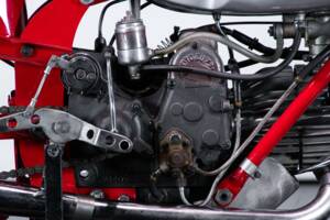 Image 14/50 of Moto Guzzi DUMMY (1948)