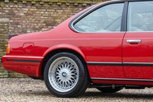Bild 22/50 von BMW M6 (1988)