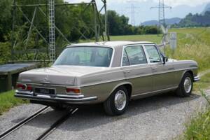 Afbeelding 5/89 van Mercedes-Benz 300 SEL 6.3 (1972)