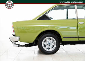 Image 2/17 of FIAT 124 Sport Coupe (1975)