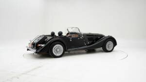 Image 2/15 of Morgan Plus 8 (1978)